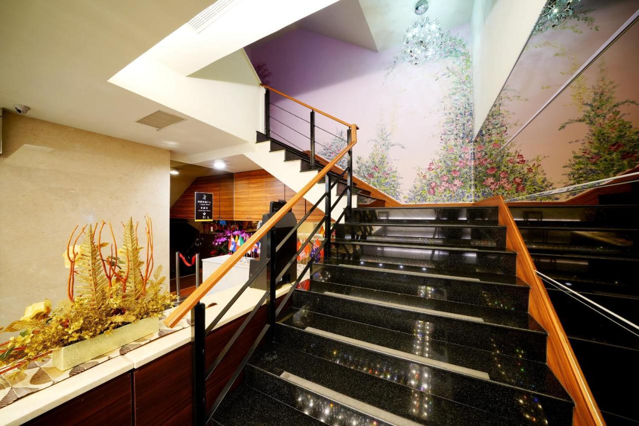 Sa-Yo Hotel - Pier 2 Гаосюн Екстер'єр фото
