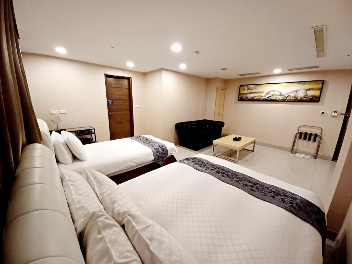Sa-Yo Hotel - Pier 2 Гаосюн Екстер'єр фото