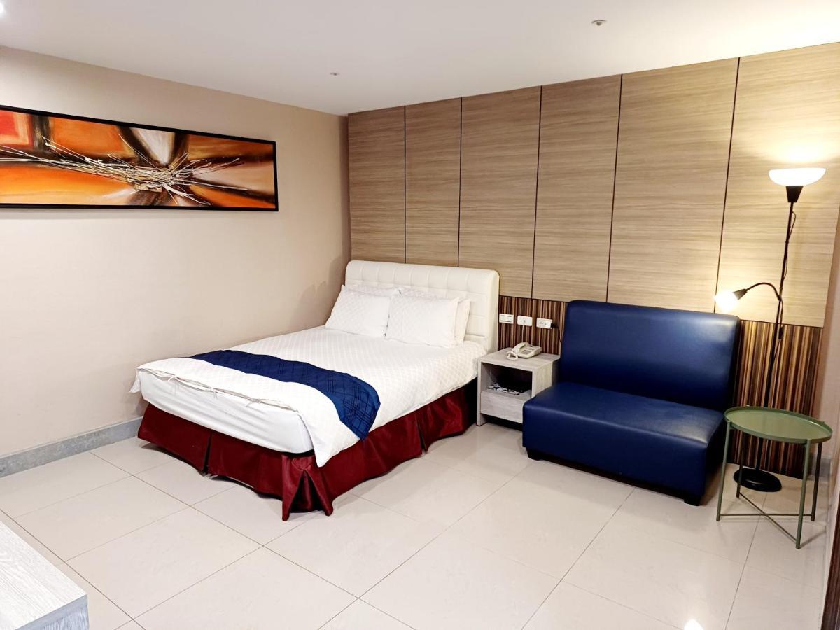 Sa-Yo Hotel - Pier 2 Гаосюн Екстер'єр фото