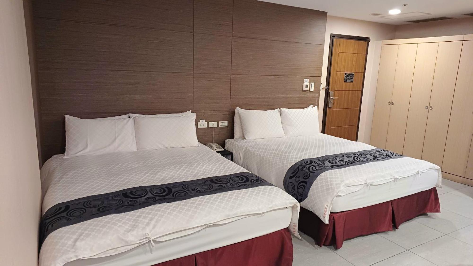 Sa-Yo Hotel - Pier 2 Гаосюн Екстер'єр фото