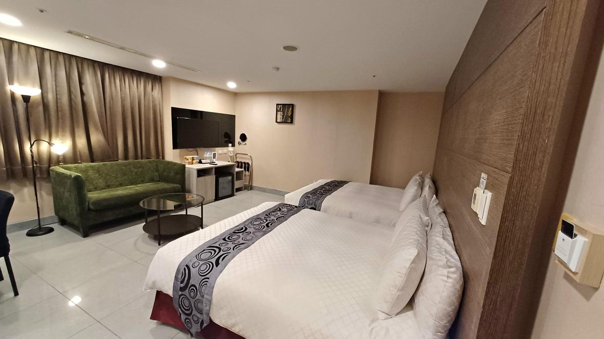 Sa-Yo Hotel - Pier 2 Гаосюн Екстер'єр фото